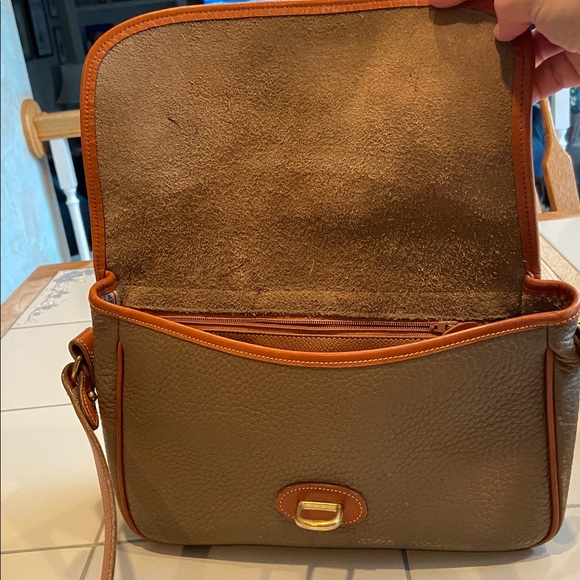 ⭐Dooney & Bourke Vintage Pebbled Leather Crossbody - Picture 8 of 12